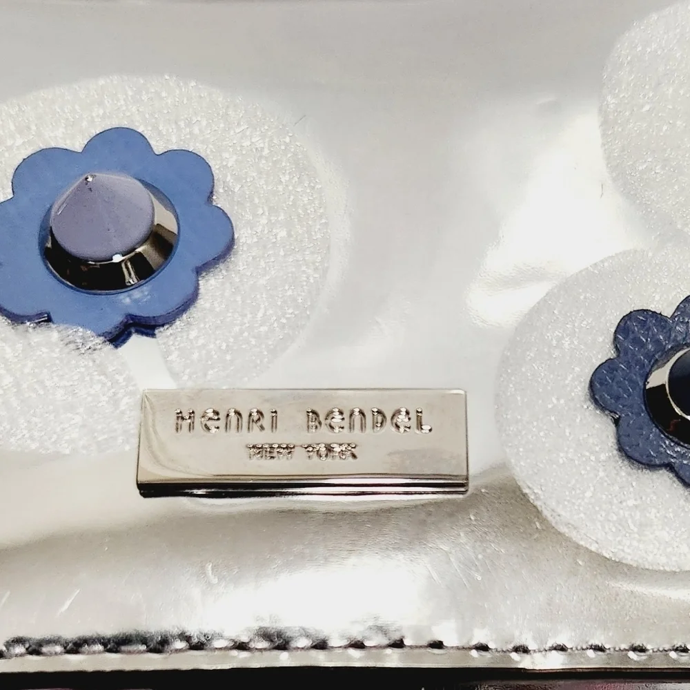 Henri Bendel XL Smartphone‎ Xbody Metallic Floral Applique